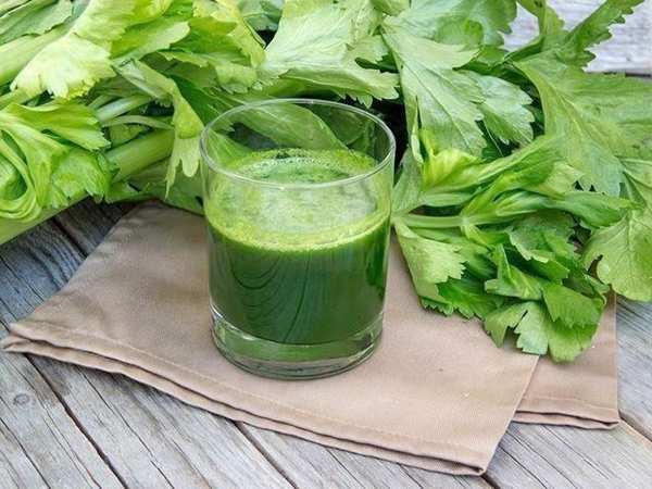 Nước ép rau cần nước