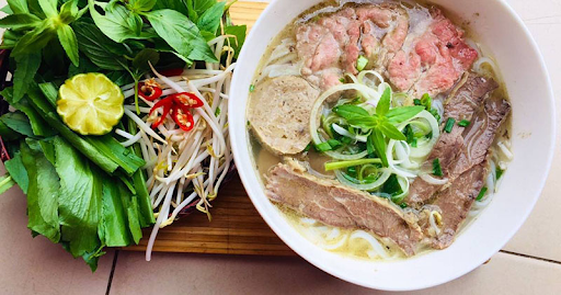 Ngò gai ăn kèm phở và bún